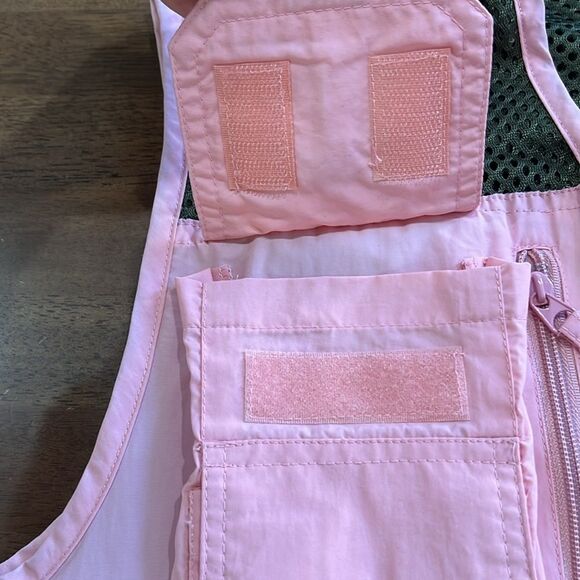 Sportsman’s Warehouse Outfitter Tactical Fishing Cargo Vest Pink Mesh XL Nylon - Picture 6 of 7